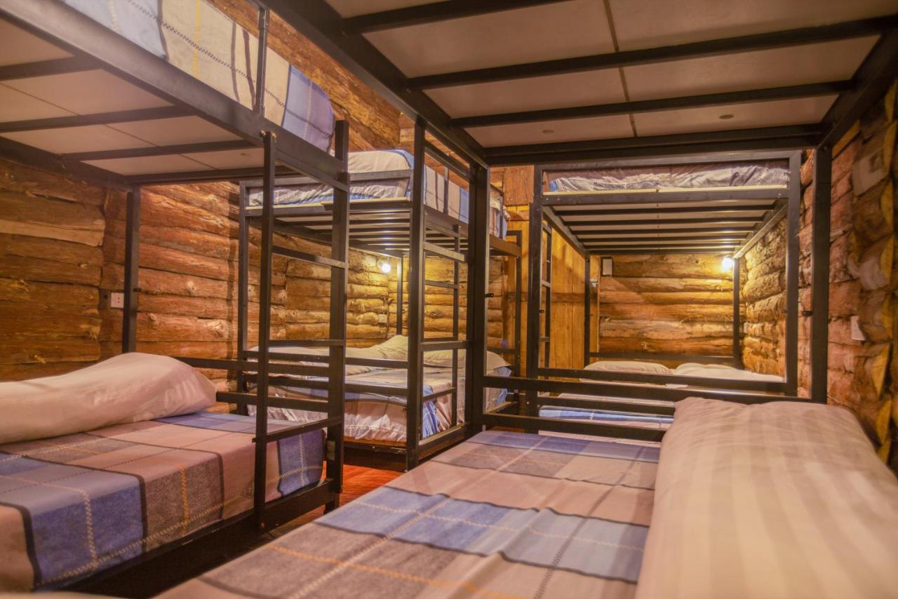 Oh Yeah ! Hostel ซาปา ภายนอก รูปภาพ